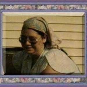 Meet your Posher, Loretta